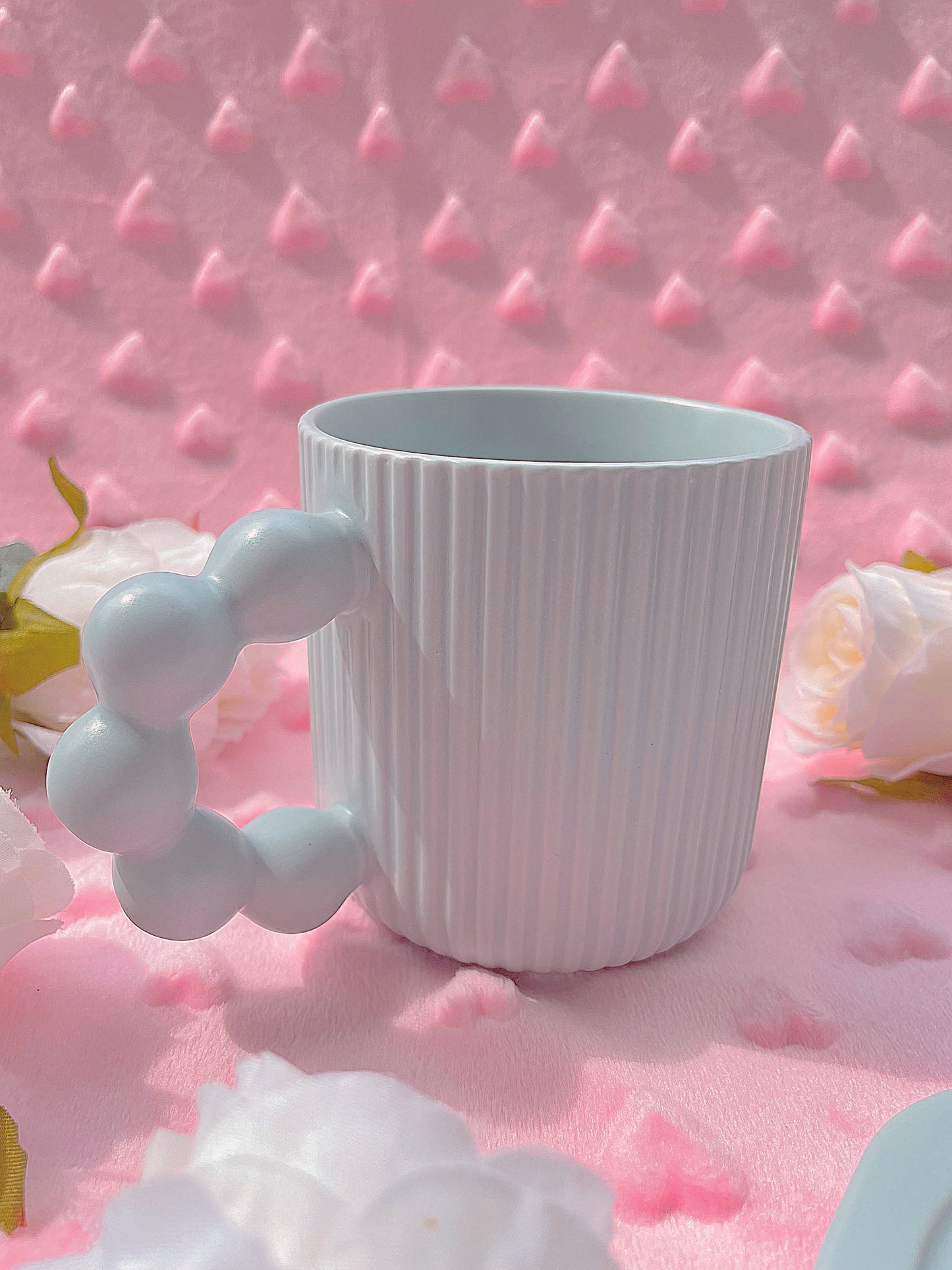 Blue Bubbly Handle Mug