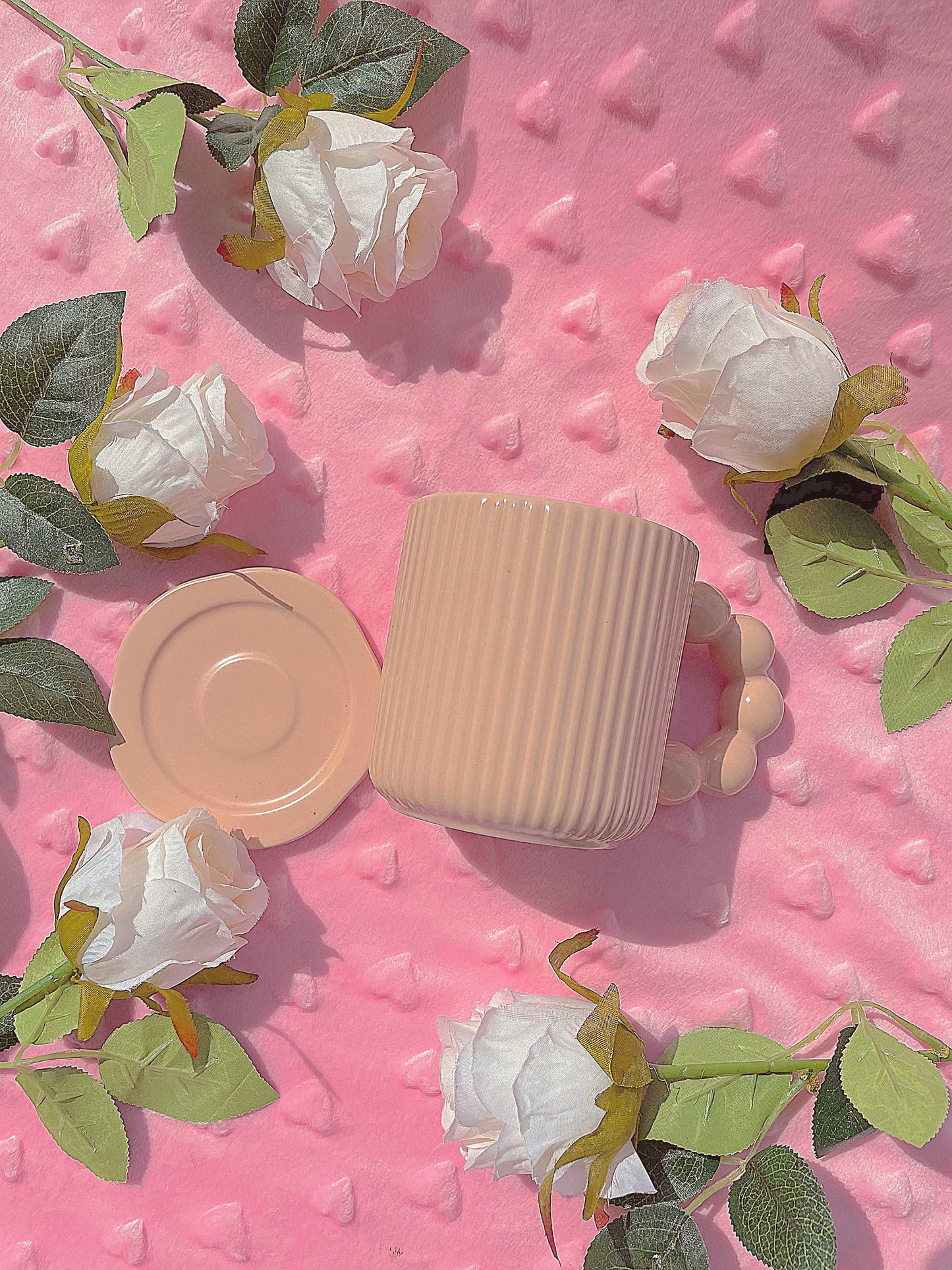 Peach Bubbly handle Mug