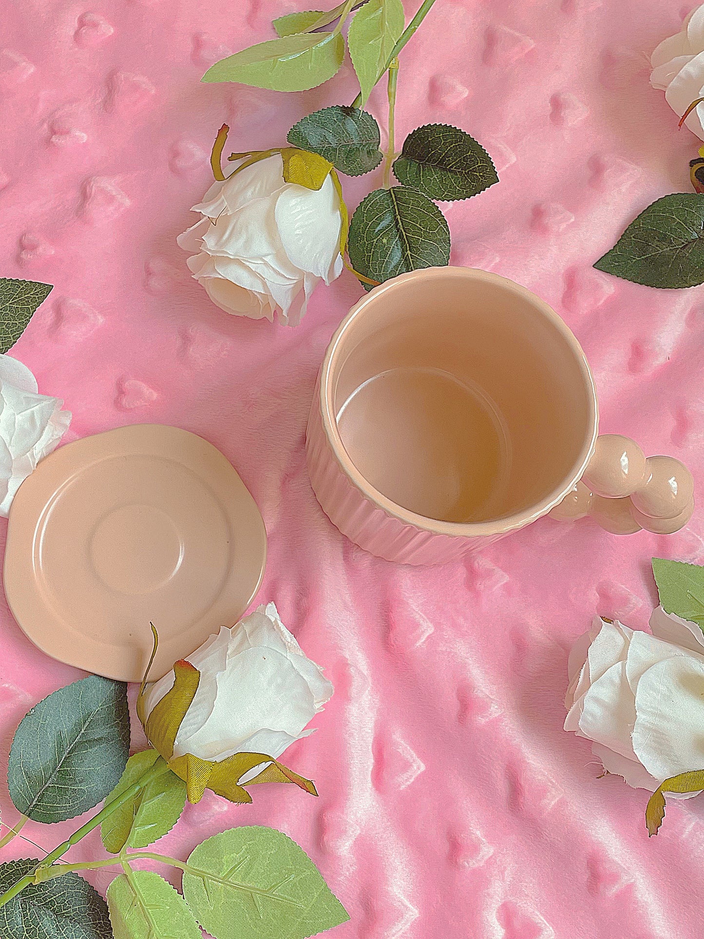 Peach Bubbly handle Mug